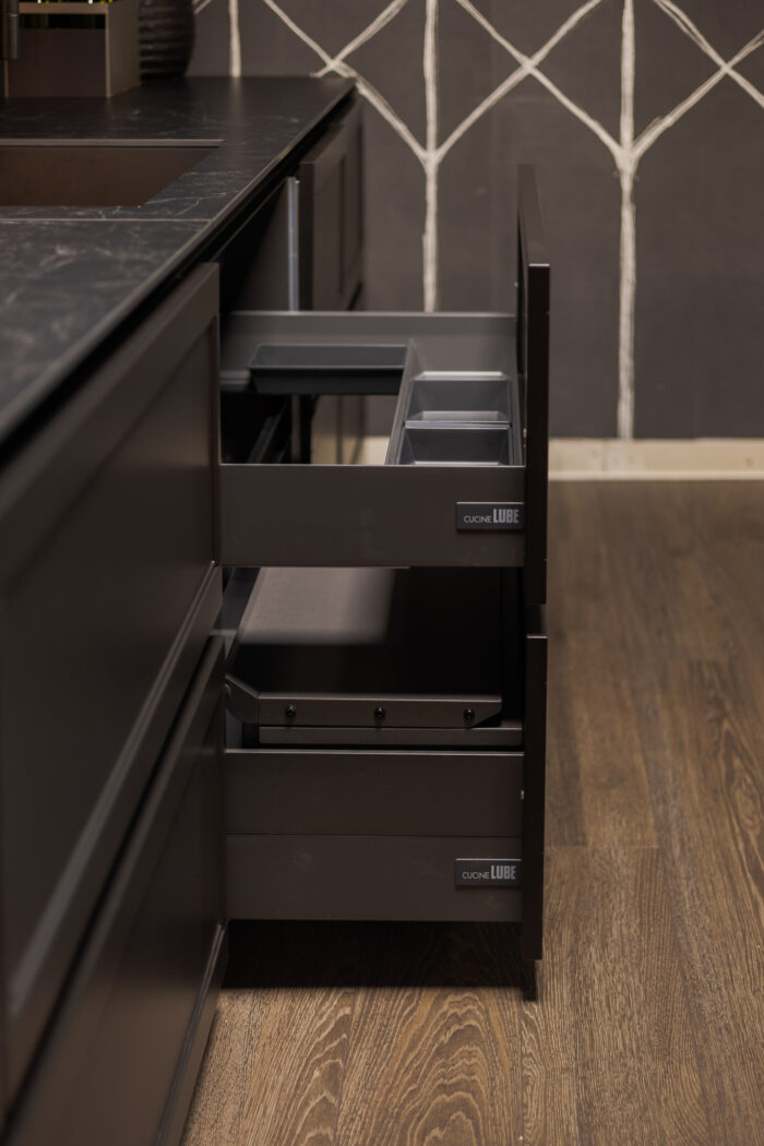 Mobilă bucătărie italiană de lux — reducere