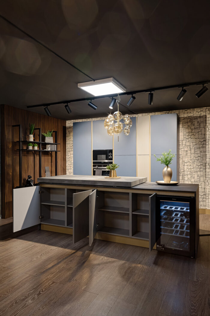 Bucătărie italiană PET Blu Dusty insulă Old Grey rafturi metalice — stoc Milano reducere