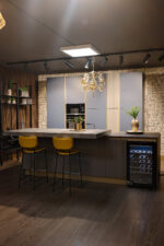 Bucătărie italiană PET Blu Dusty insulă Old Grey rafturi metalice — stoc Milano reducere