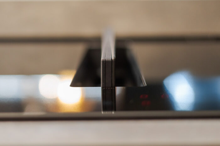 Bucătărie italiană PET Blu Dusty insulă Old Grey rafturi metalice — stoc Milano reducere