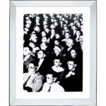 Tablou cu rama Audience 85x105 cm