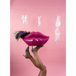 Vaza Lips roz 28cm