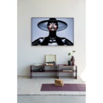 Tablou de sticlă Black Hut Lady 150x100cm
