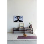 Tablou de sticlă Black Hut Lady 70x50cm