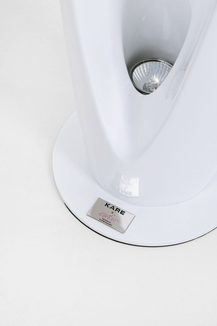 LAMPADAR FLOW FLAME ALB 132 CM