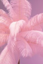 LAMPĂ DE PODEA CU BAZA AURIE ȘI PENE ROZ FEATHER PALM 165 CM